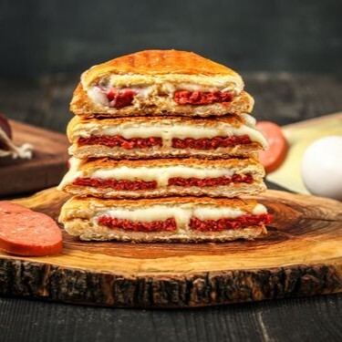 Sucuklu Kaşarlı Tost