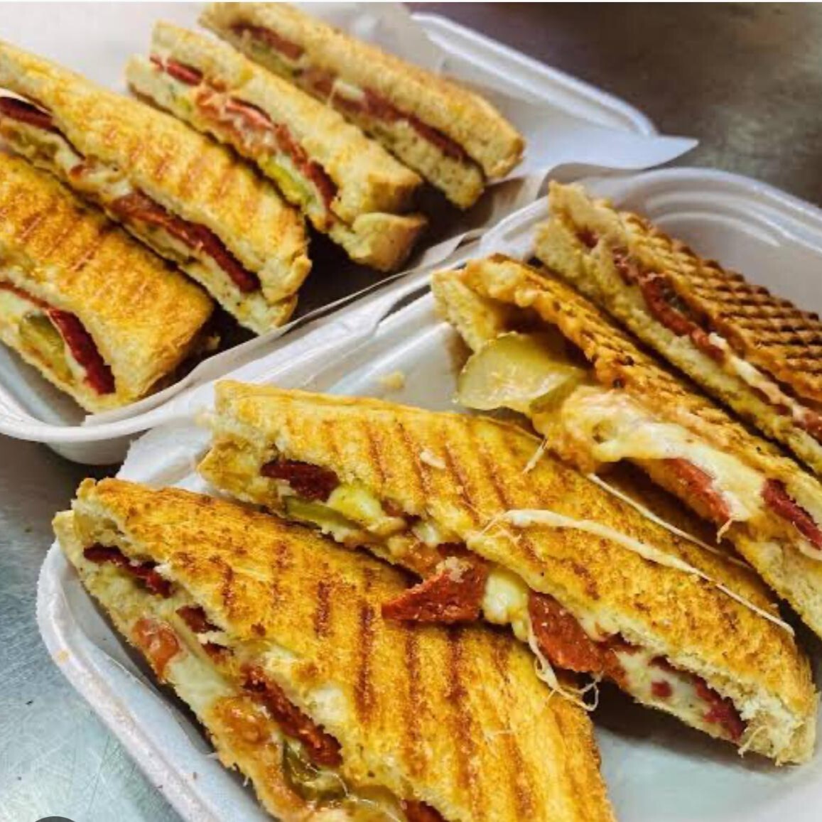 Yumurtalı Karışık Tost