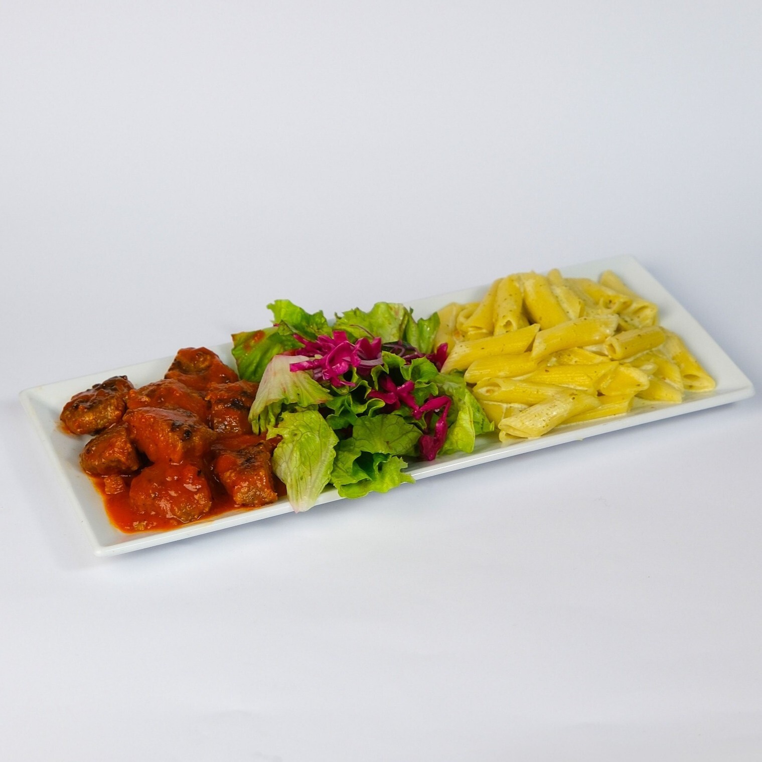 Domates Soslu Köfteli Chickenly