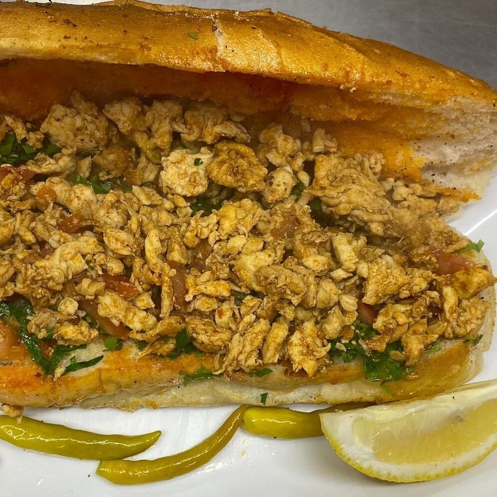 Ekmek Arası Tavuk Tantuni