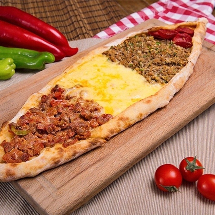 Karışık Pide
