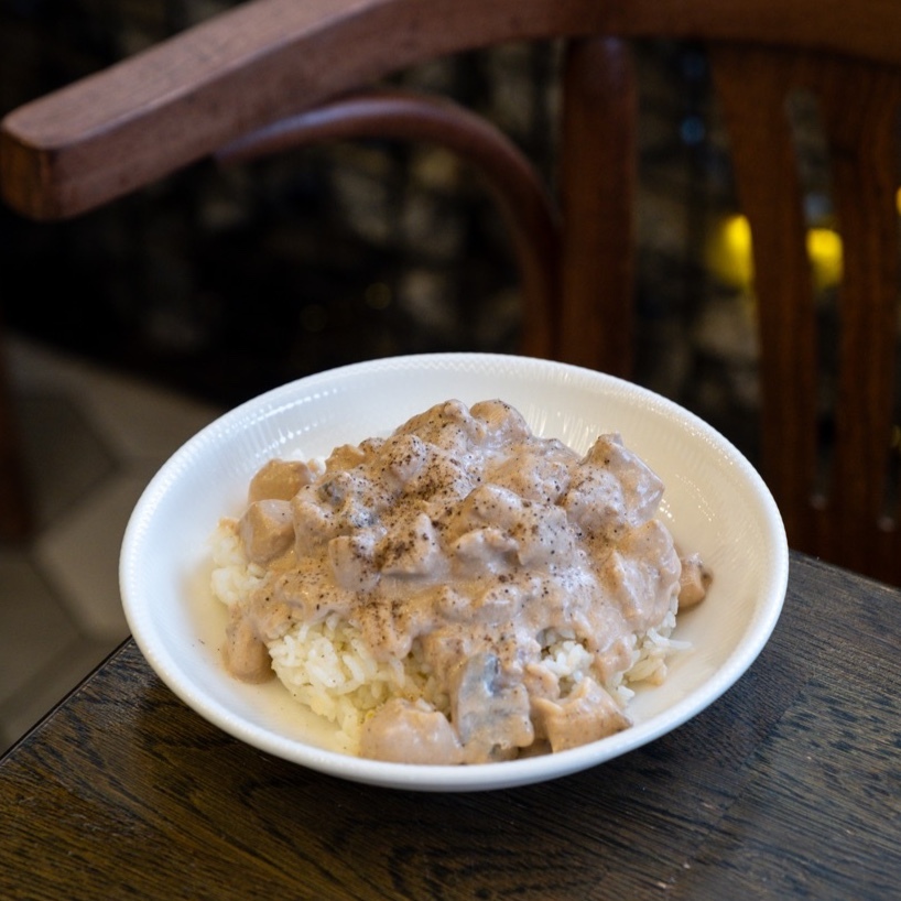 Kremalı Soslu Tavuk (150 gr.)