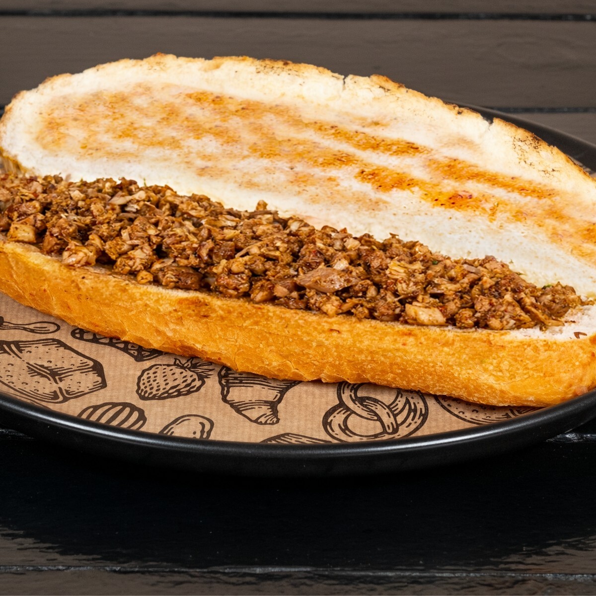 Kokoreç Tam Ekmek