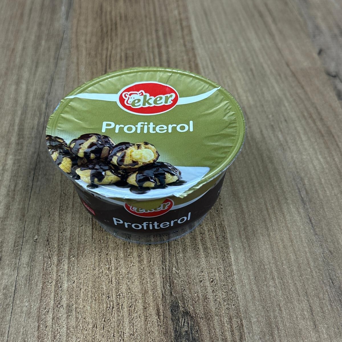 Eker Profiterol
