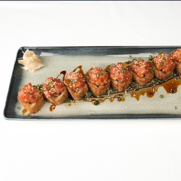 Spicy Tuna Tartar Roll (Crispy) (8 Adet)