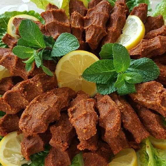 500 Gram Çiğ Köfte 1 L Ayran