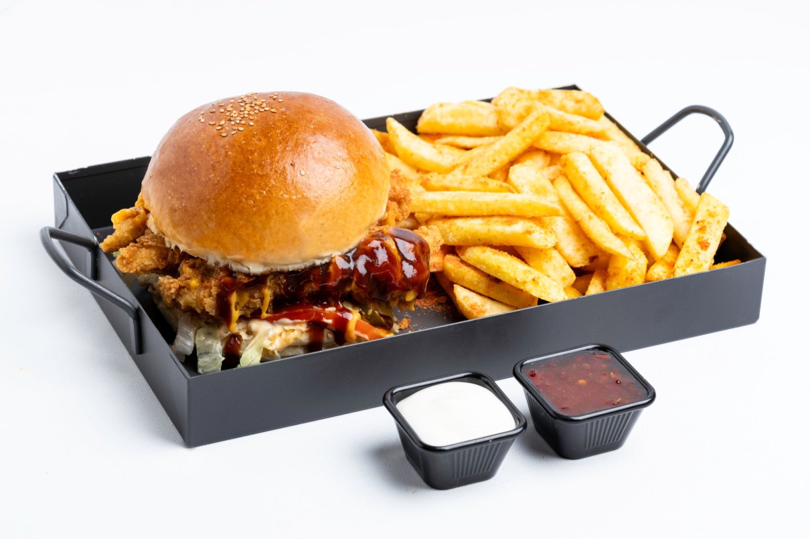 BBQ Cajun Ajun's Burger + 330 Ml. Coca Cola