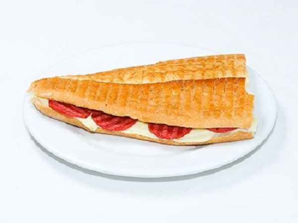 Yarım Ekmek Karışık Tost