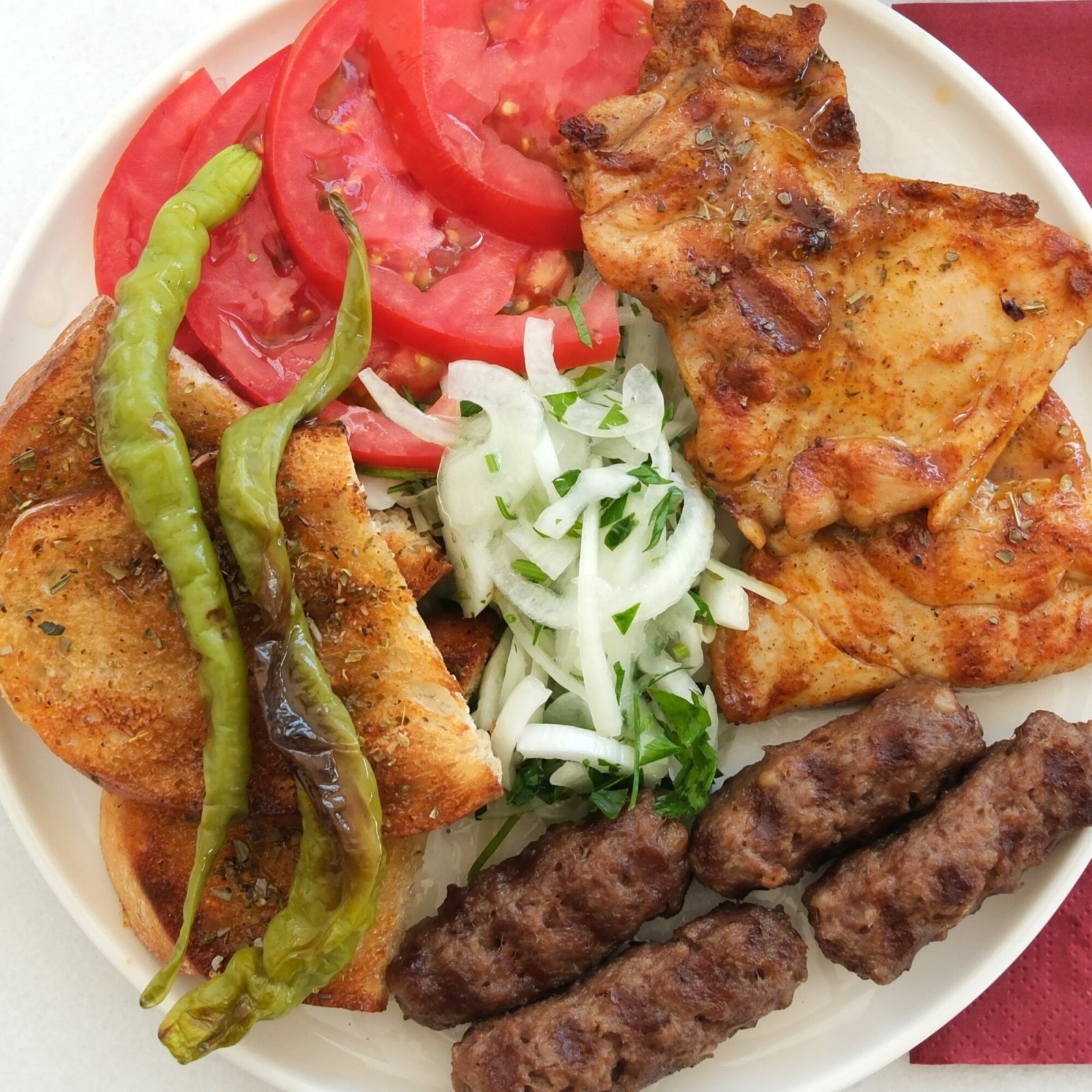 Köfte ve Tavuk