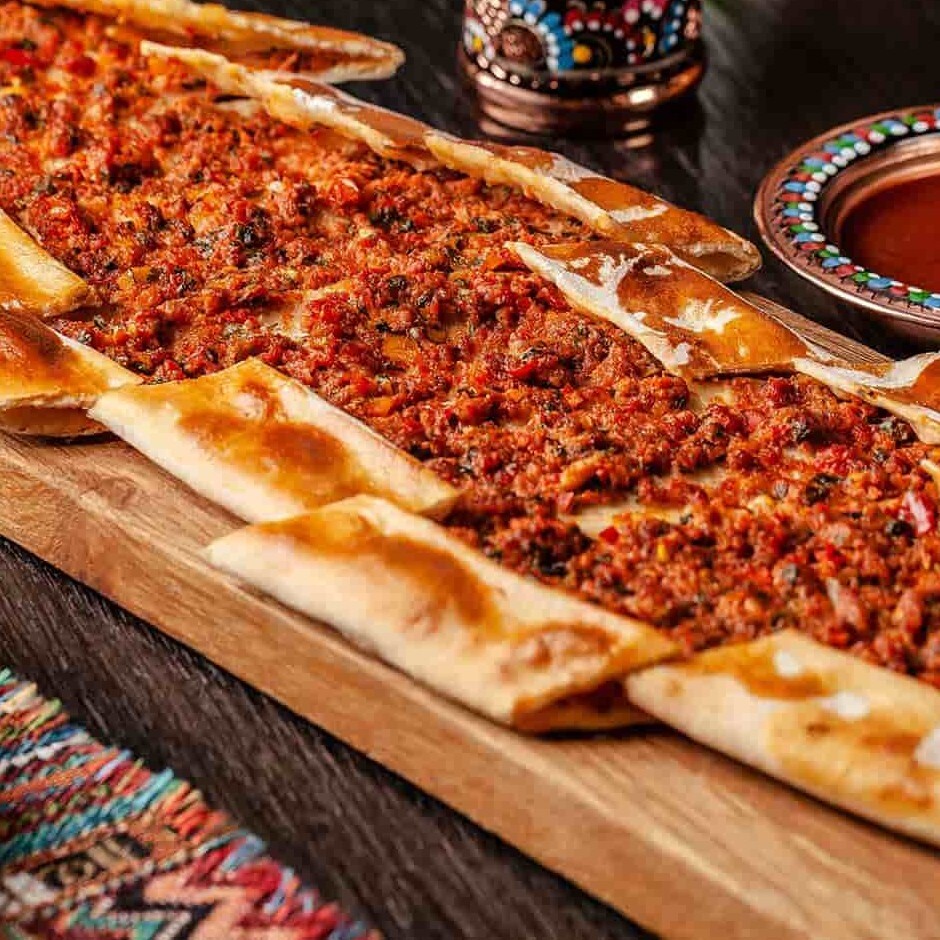 Kıymalı Pide