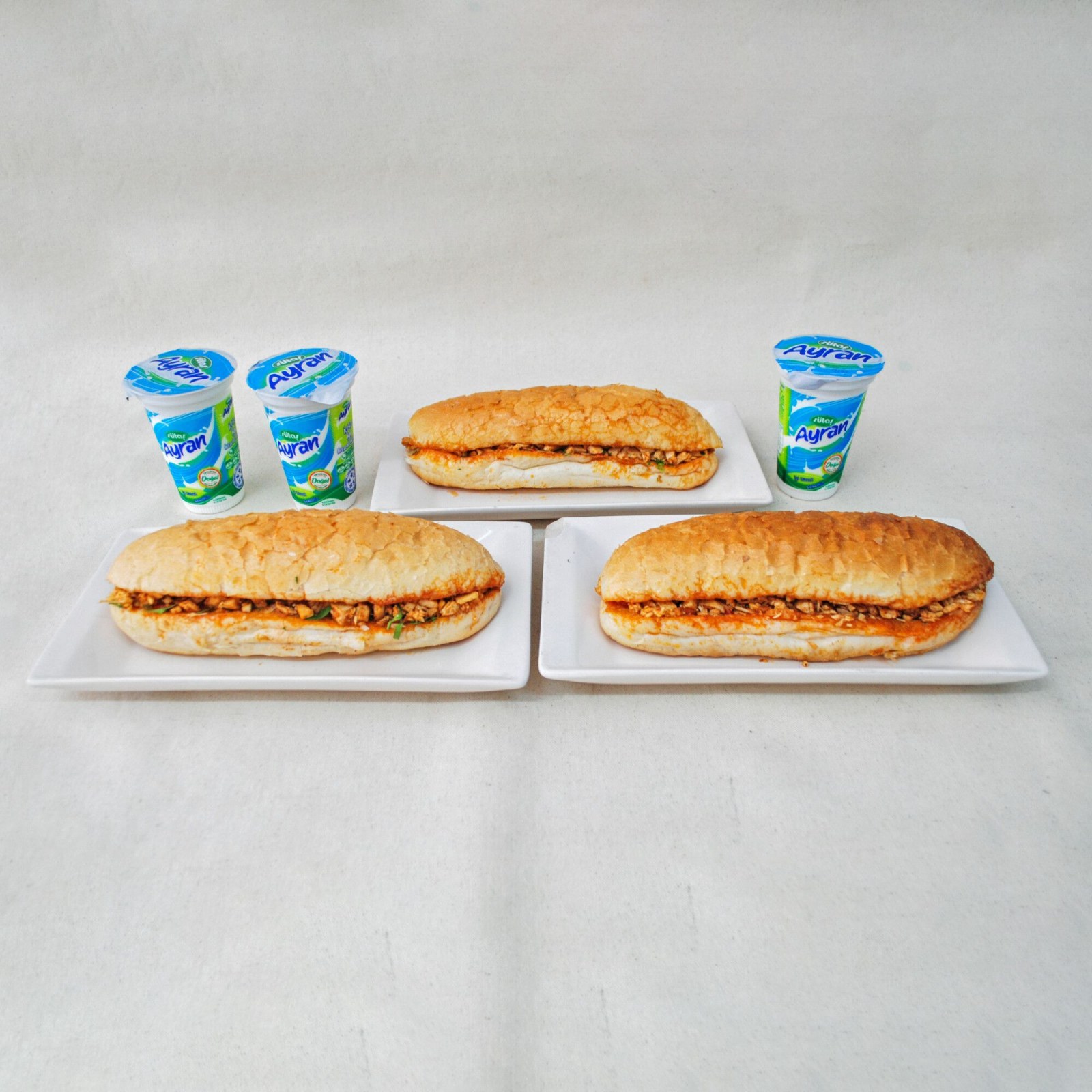 3'lü Atom Ekmek Arası Et Tantuni Menü