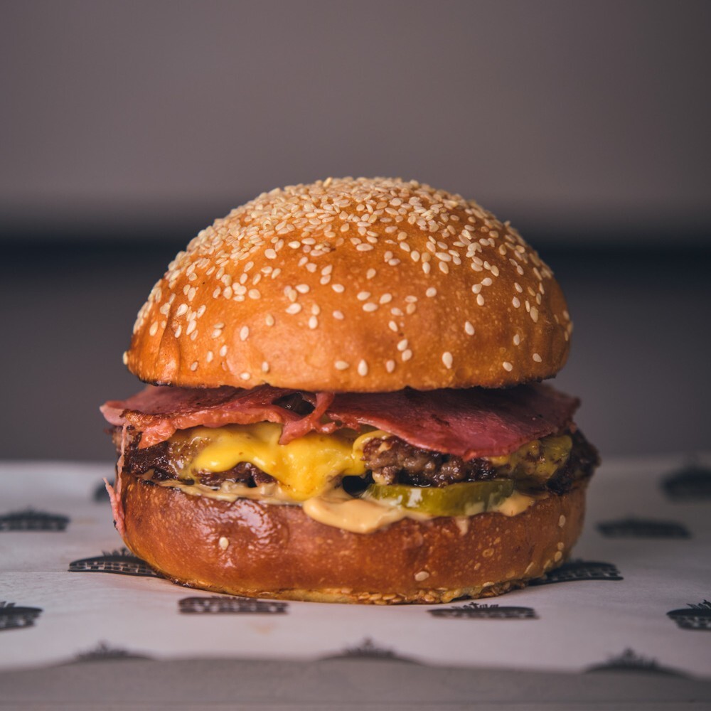 Füme Antrikot Cheeseburger