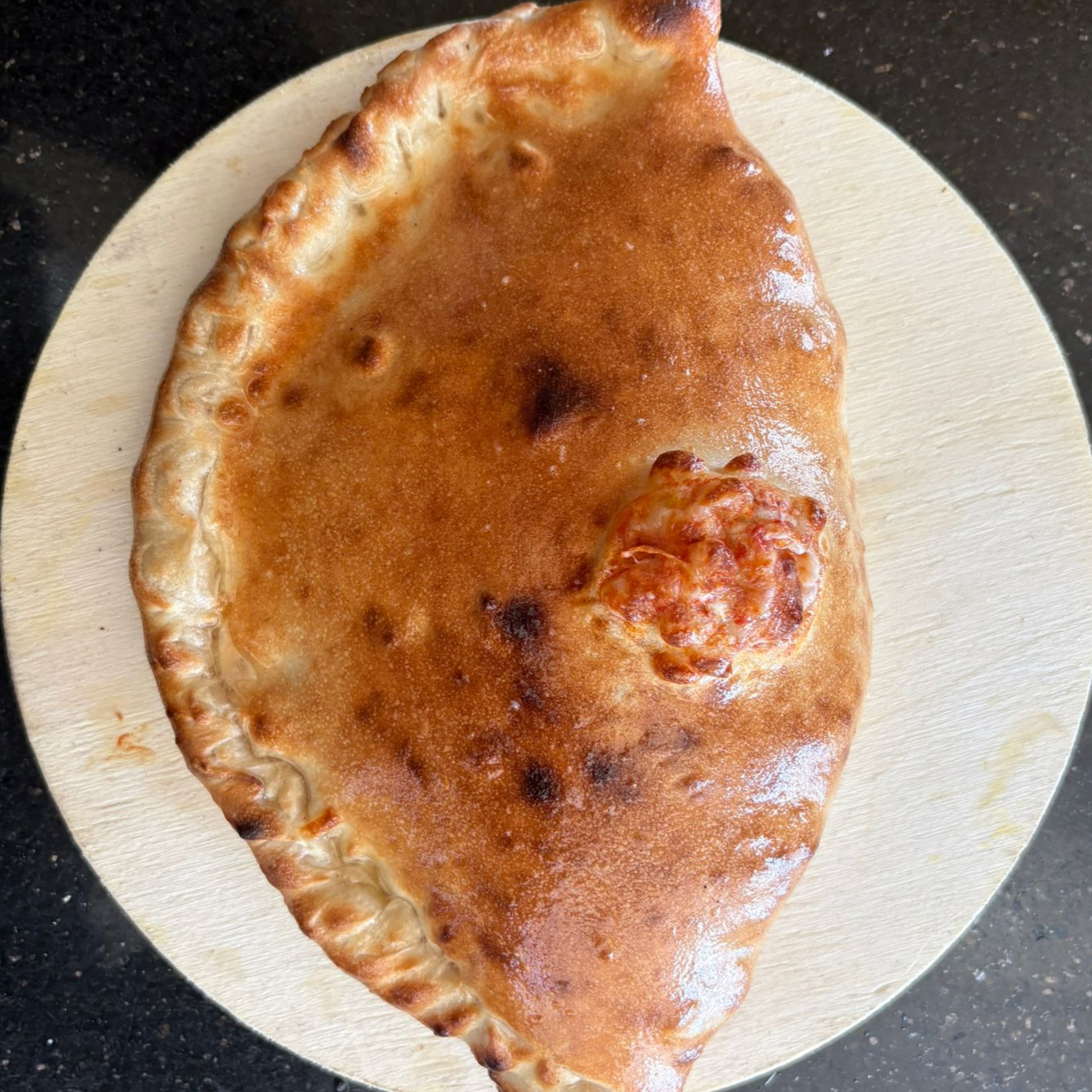 Calzone Pizza (Kapalı) (Orta)