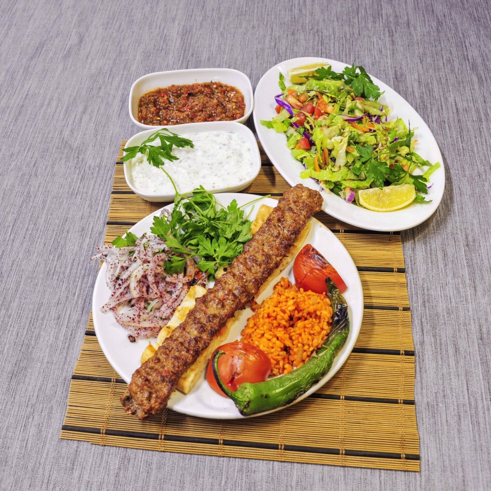 Acılı Adana Kebap