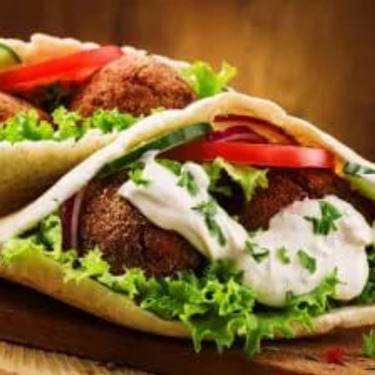 Ekmek Arası Falafel
