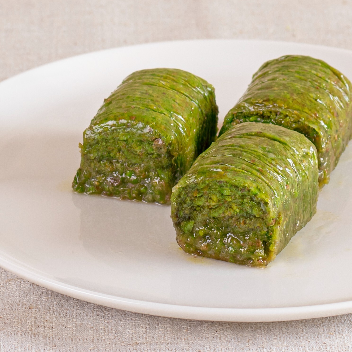 Baklava (Fıstıklı Dolama 1 kg)