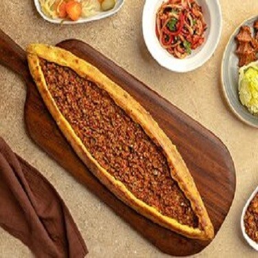 Kıymalı Pide