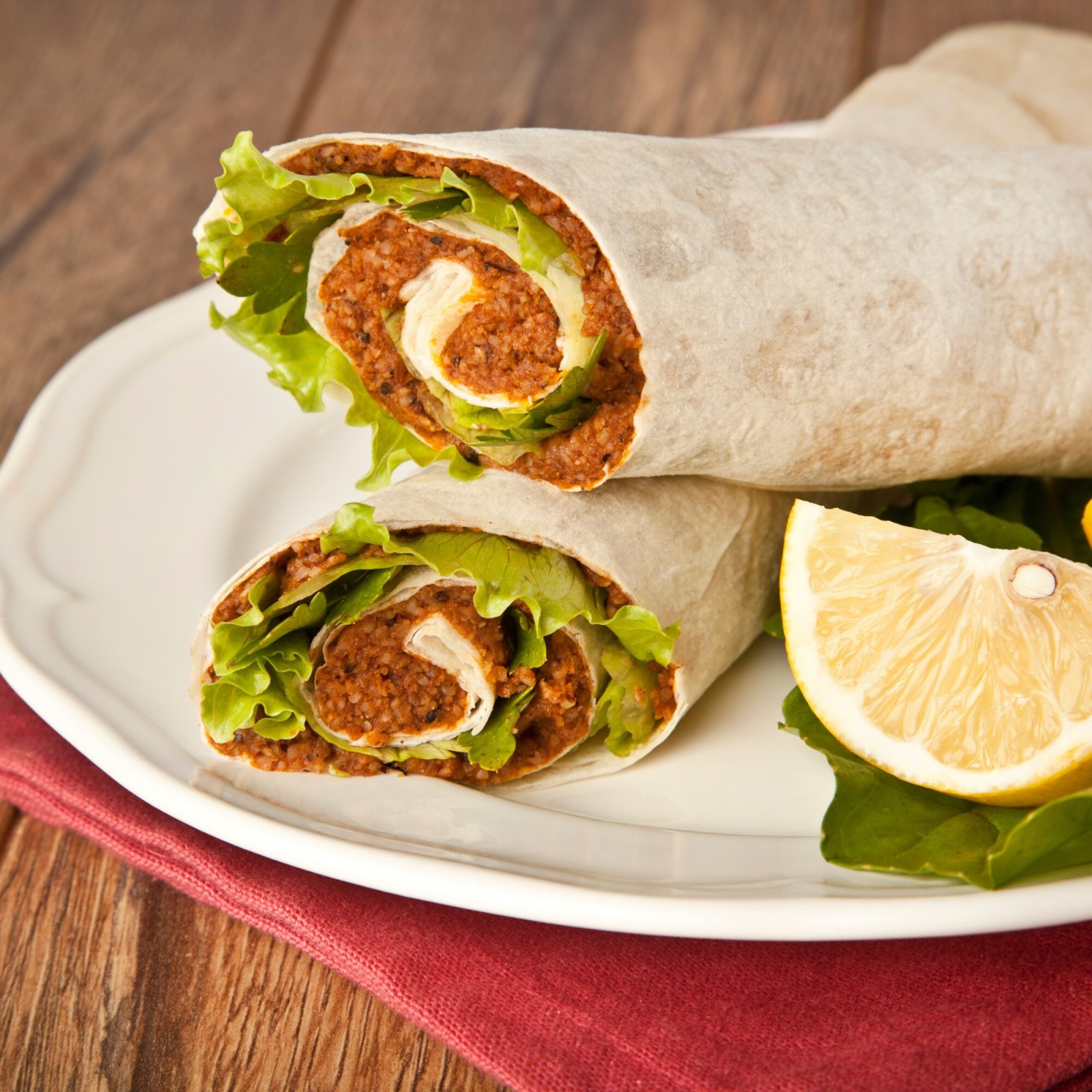 Çiğ Köfte Dürüm + Küçük Ayran