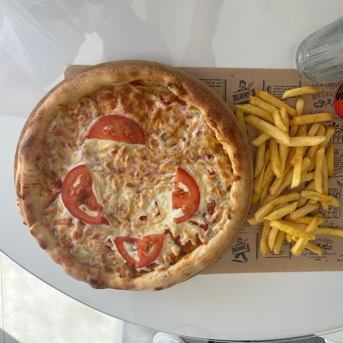 Margarita Pizza (Büyük Boy) (30 cm)