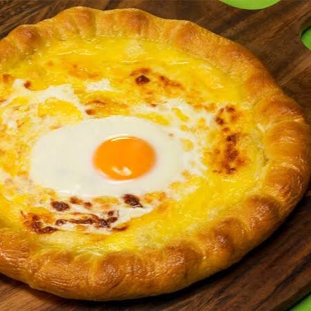 Karadeniz Pide (Yuvarlak) + Tatlı Menü