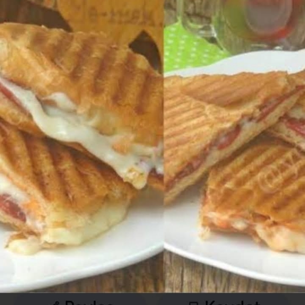 Uber Eats Tam Ekmek Kaşarlı Tost Menü