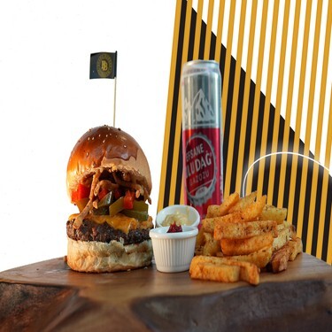 Almond Burger Menü