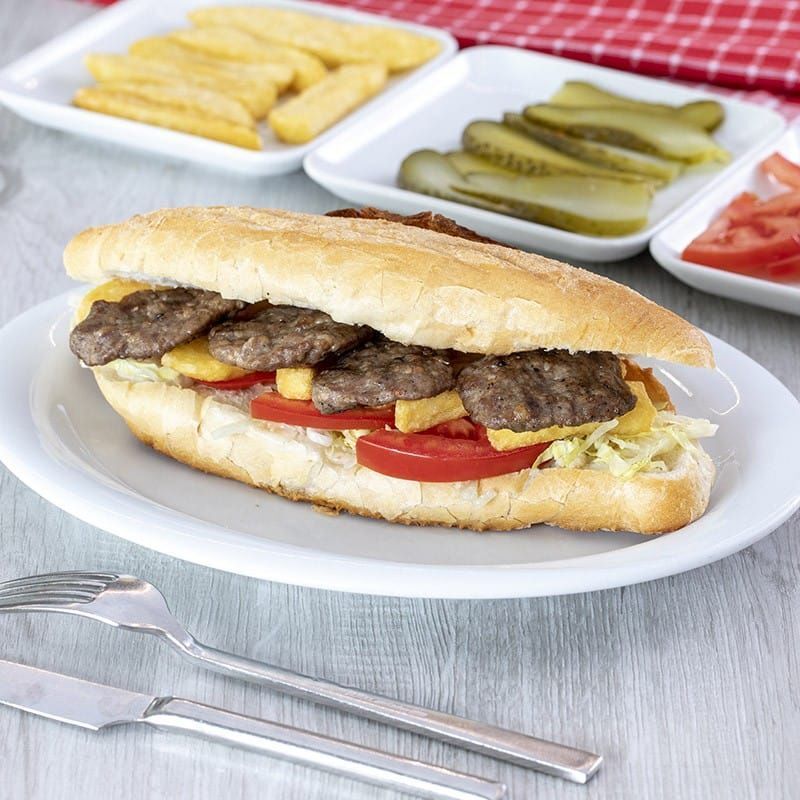 Köfte Somun Ekmeği