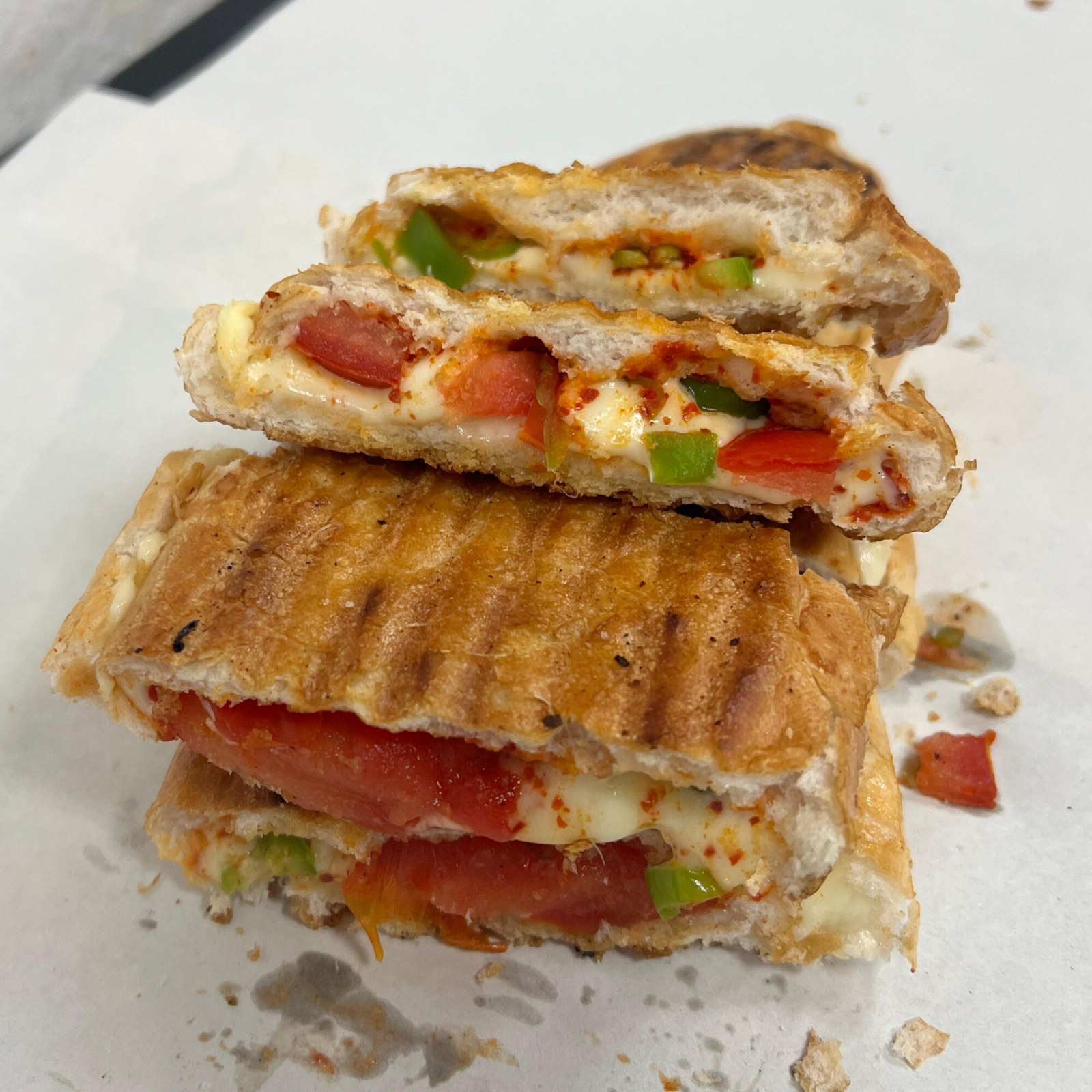 Sebzeli Karışık Tost