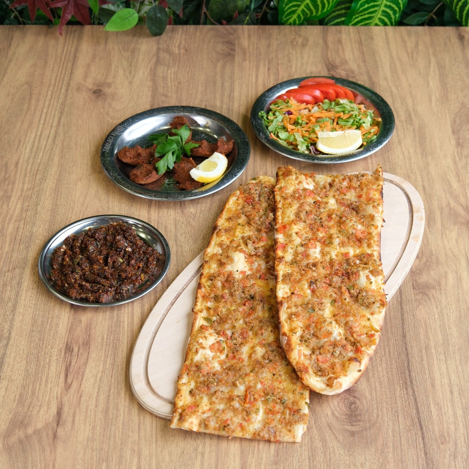 Konya Etli Ekmek