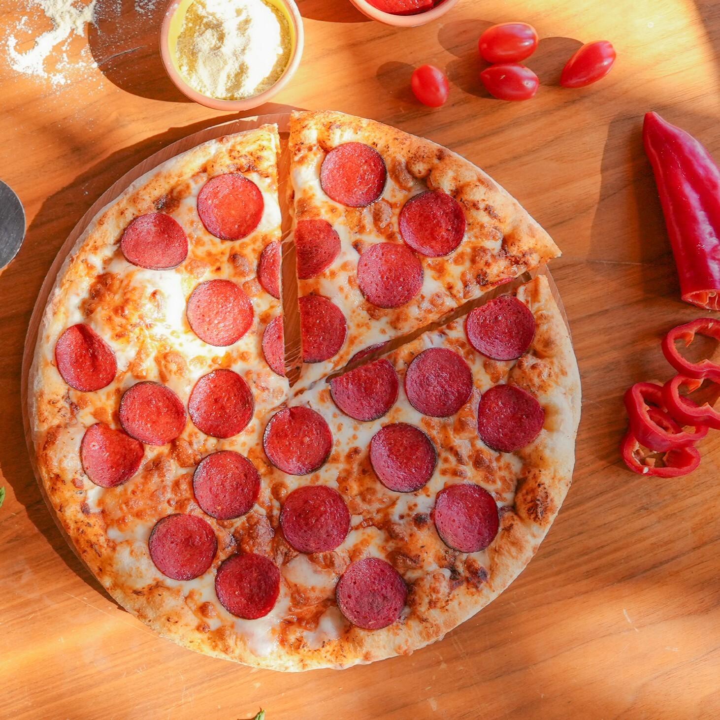 Sucuklu Pizza Menü Orta Boy