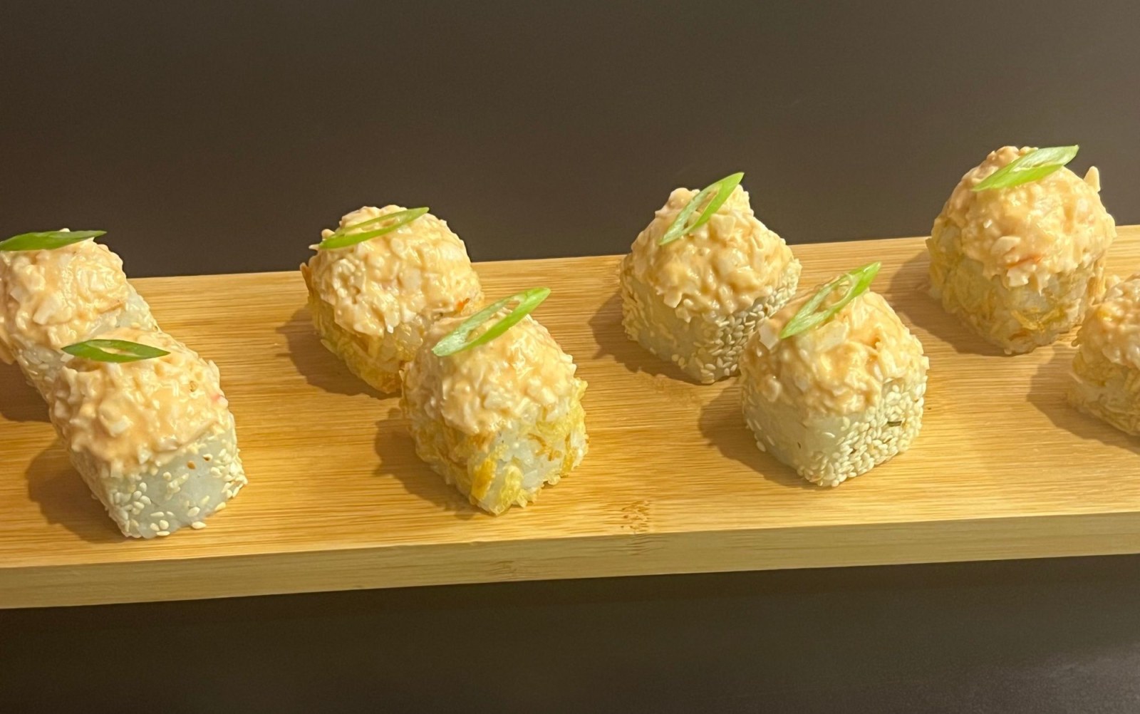 Chicken Roll (8 Pcs.)