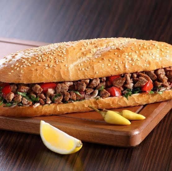 YARIM Ekmek Arası Et Tantuni