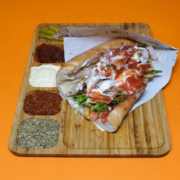 Yarım Ekmek Tavuk Döner