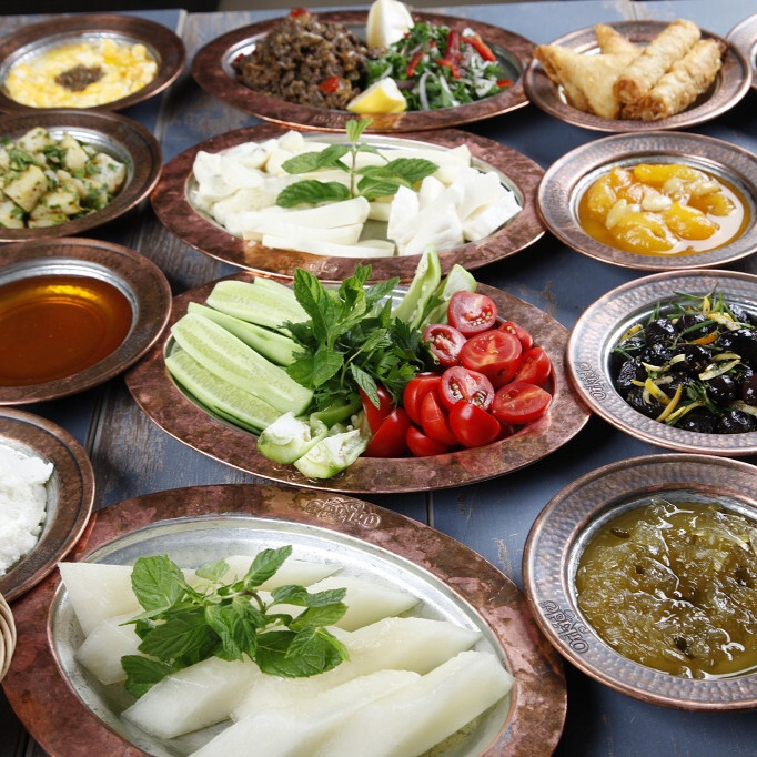 Yöresel Serpme Kahvaltı (Kişi Başı)