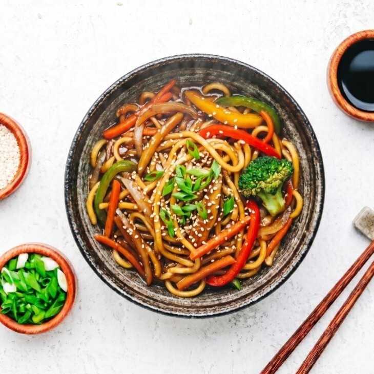 Sebzeli Noodle