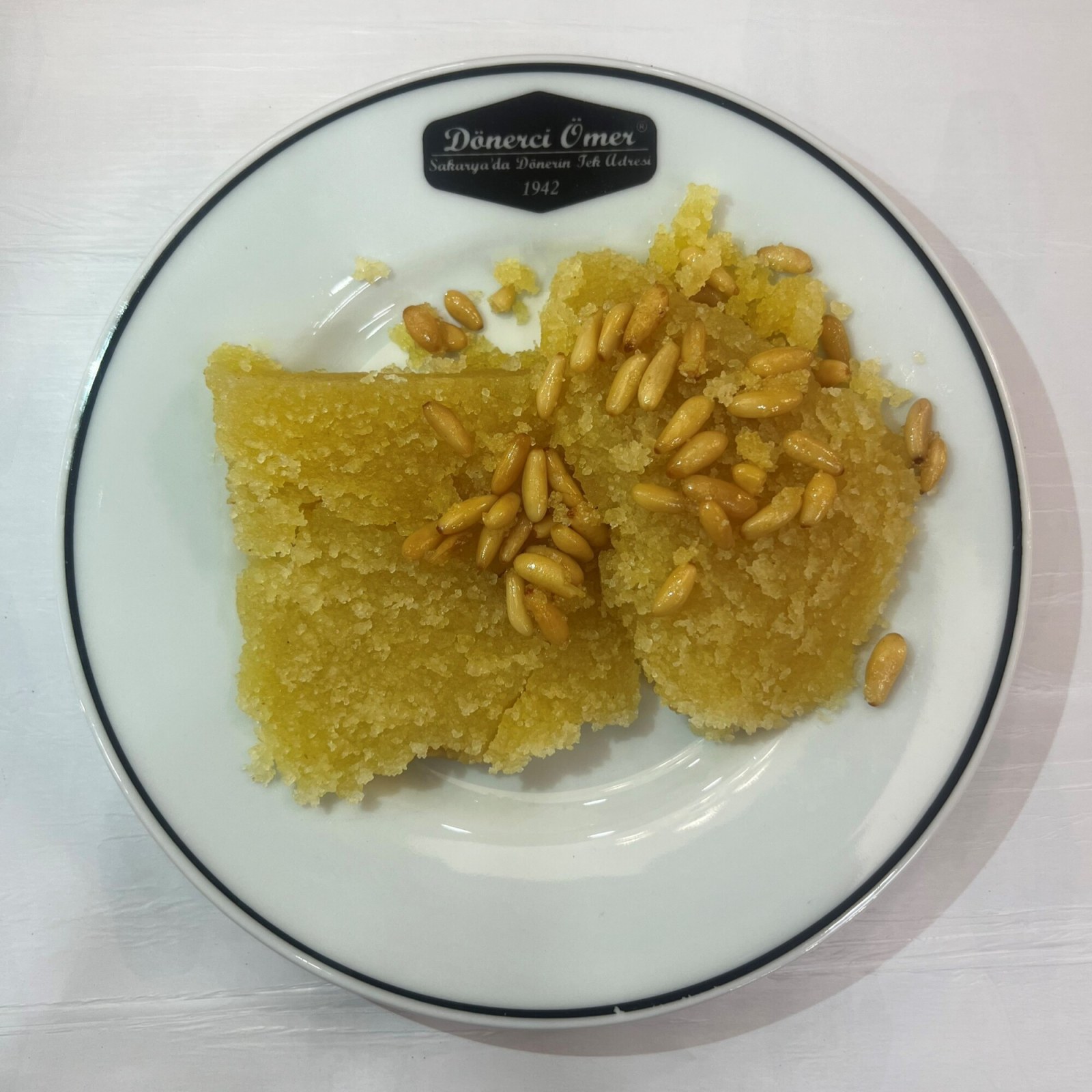 Tereyağlı İrmik Helvası (1000 Gr.)