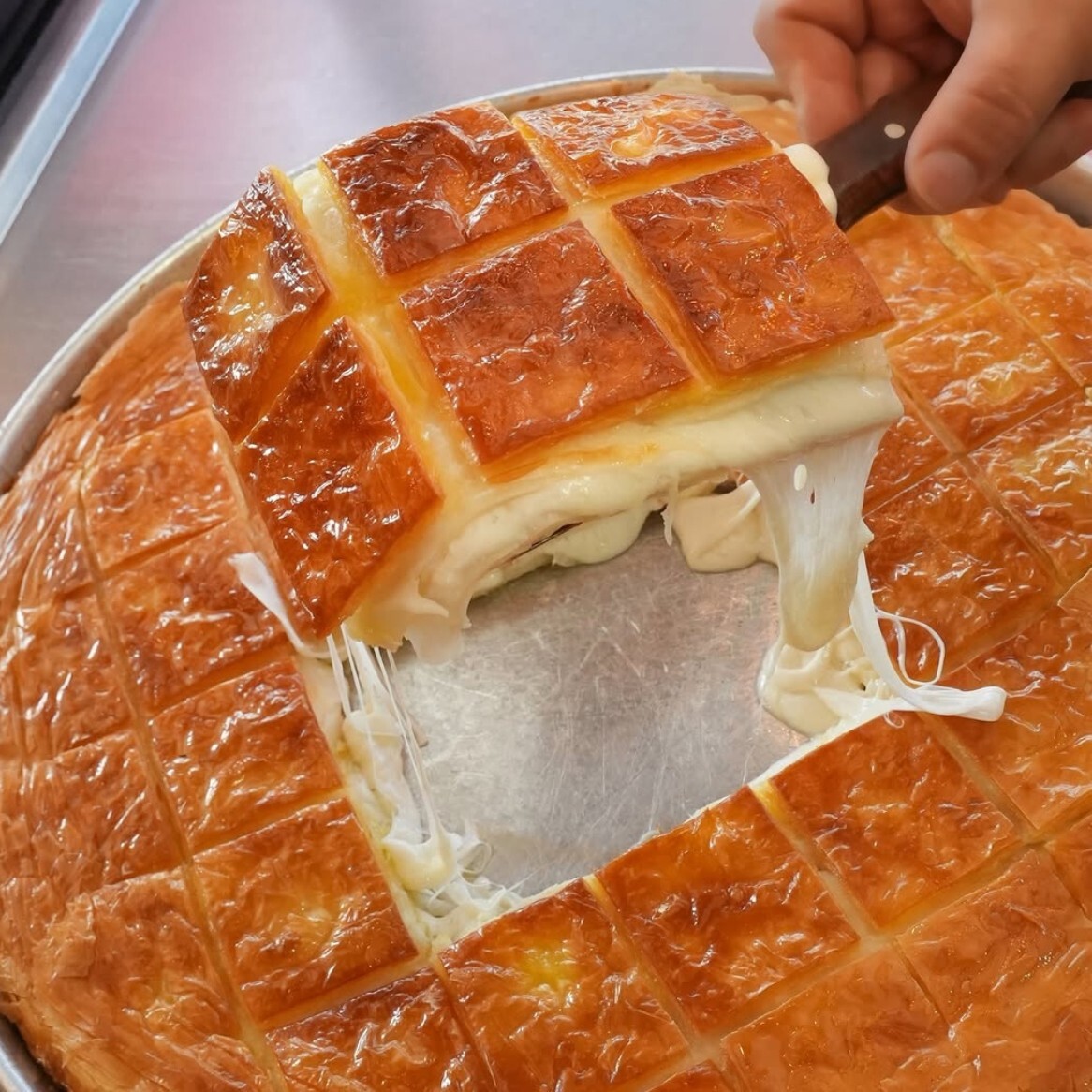 1 Kg kaşarlı Adana böreği