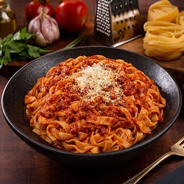 Napolitan Soslu Taze Makarna