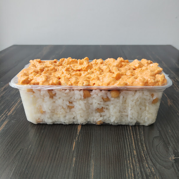 Kremalı Acı Soslu Tavuk Pilav (150 gr.Kremalı Acı Soslu Tavuk 450 gr. Nohutlu Pilav)