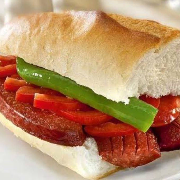Sucuk Ekmek