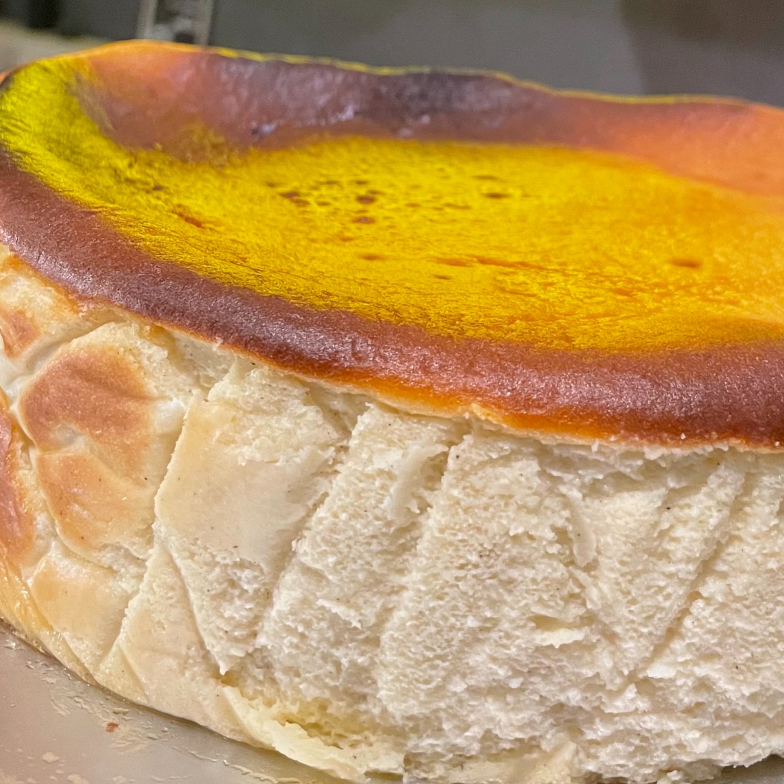 San Sebastian Cheesecake