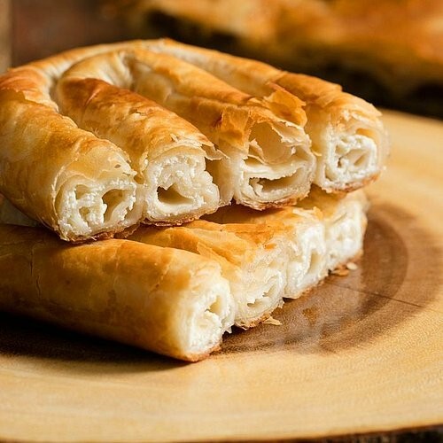 Peynirli Kol Böreği (500 gr)