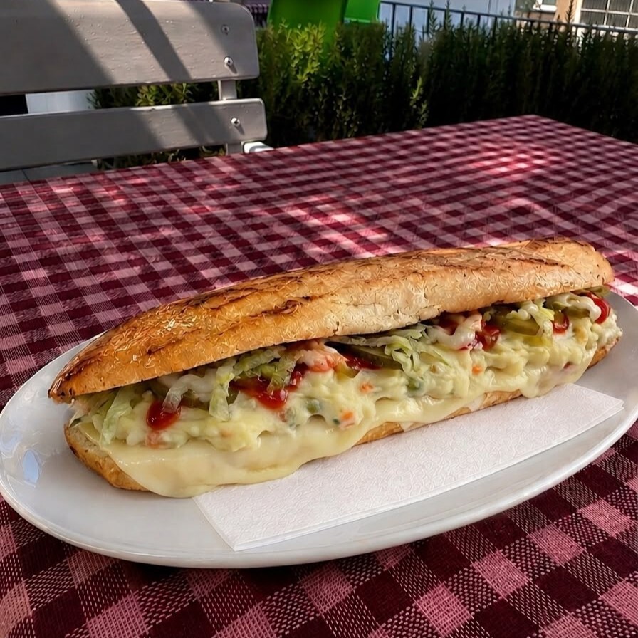 Kaşarlı Sıcak Sandviç