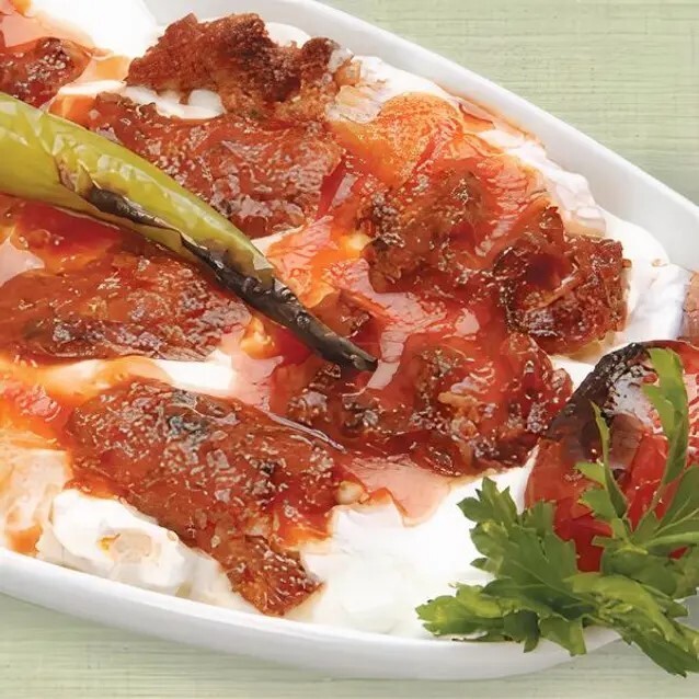 Yoğurtlu Kebap