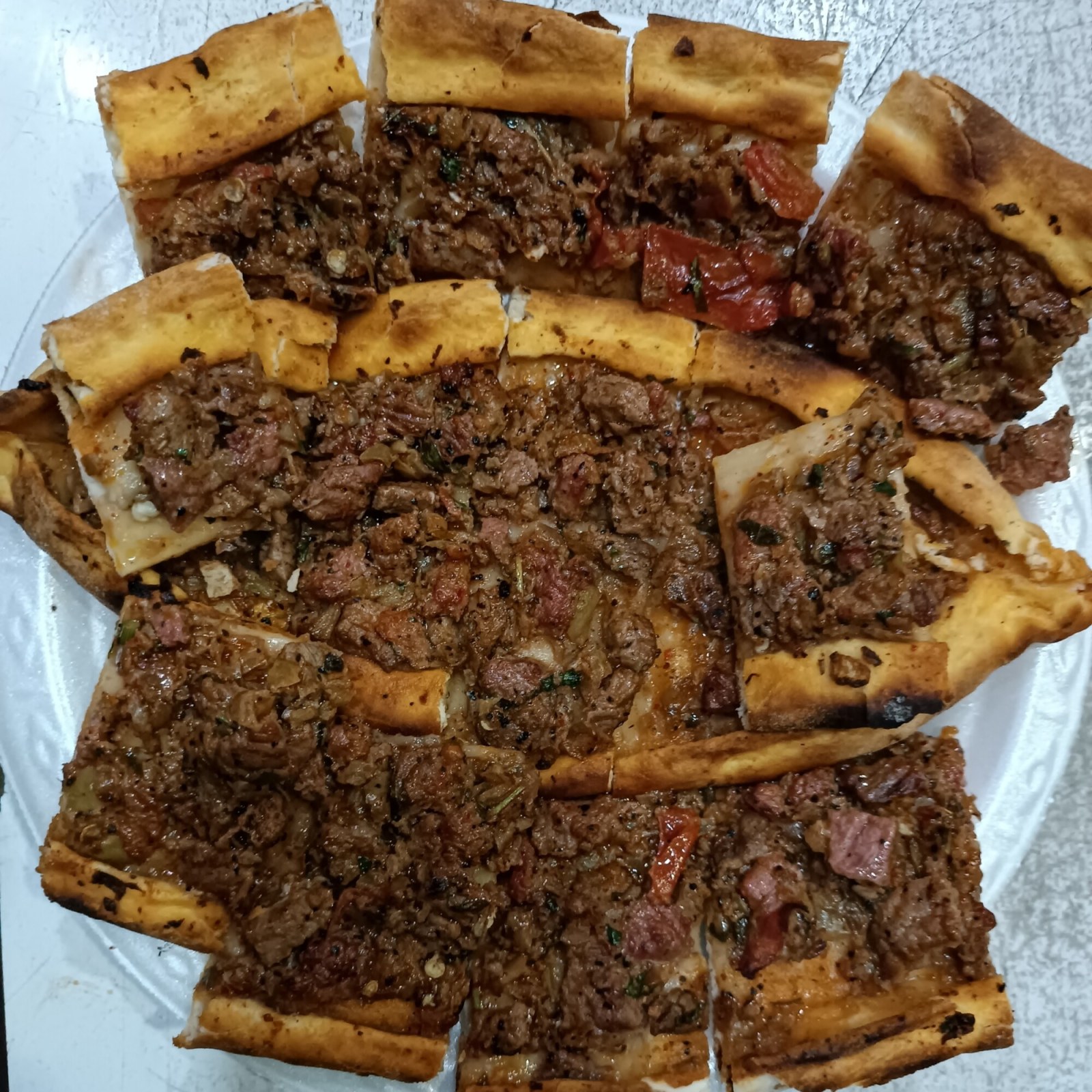 Kuşbaşılı Sade Pide