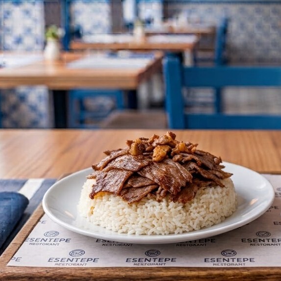 Pilav Üstü Et Döner