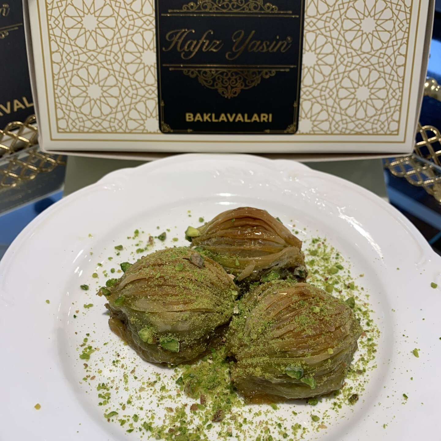 Midye Kaymaklı Baklava (1 Kg )