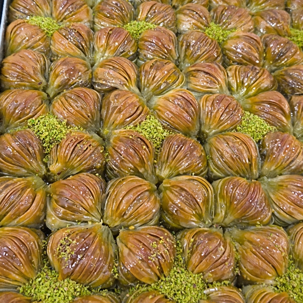 Midye Baklava (1 kg)