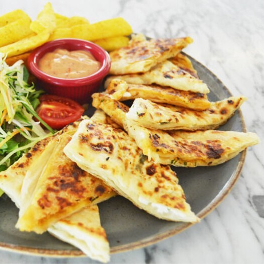 Karışık Gözleme + Parmak Patates + Coca Cola 250 Ml