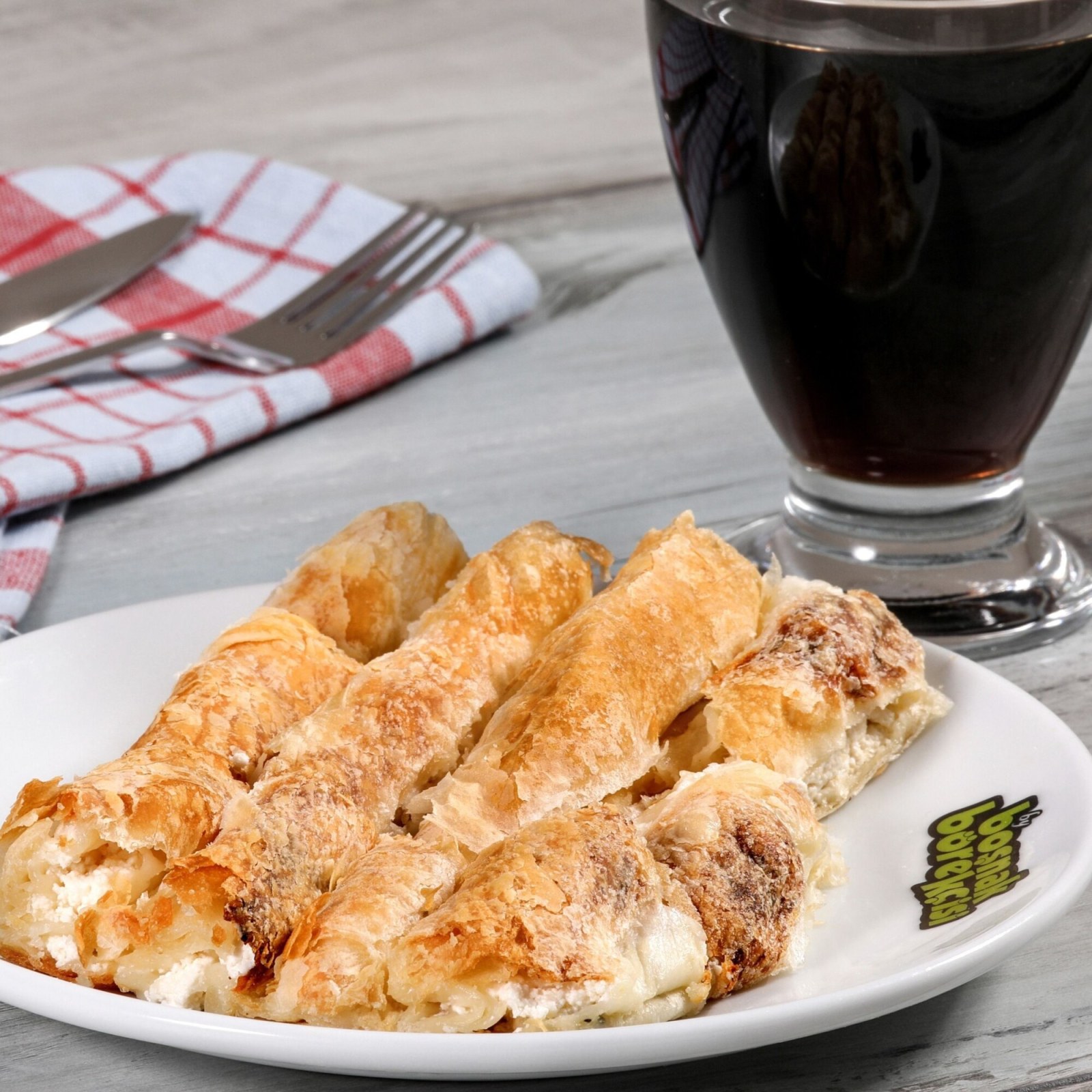 Peynirli Boşnak Böreği (500 gr)